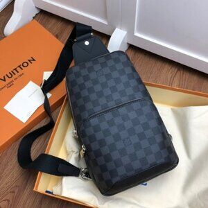 LV Men's Avenue Sling Bag N41719